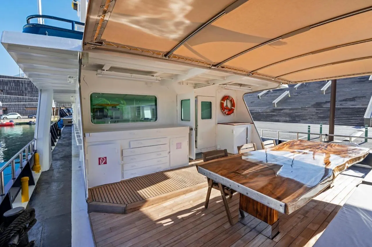 Bådhotel Luxury Boat Hotel Sant Adrià de Besòs Spanien